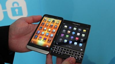 Blackberry обменивает подержанные iphone на свои новые флагманы и доплачивает сотни долларов